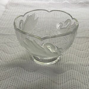 Teleflora Lead Crystal Footed Swan Bowl